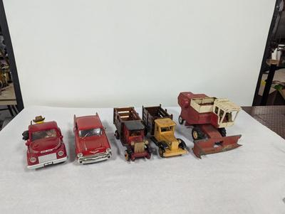Vintage Trucks, Car & Tractor