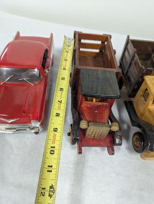Vintage Trucks, Car & Tractor