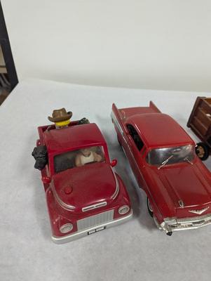 Vintage Trucks, Car & Tractor