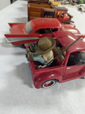 Vintage Trucks, Car & Tractor