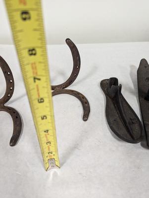 Cast Iron Horse Shoes & Cobbler Shoe Molds