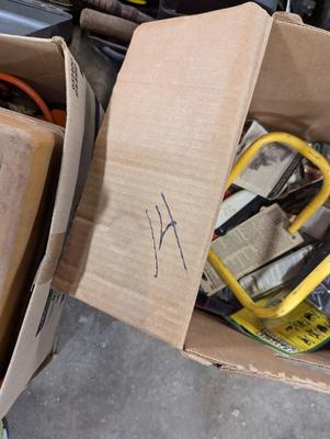 Box Lots Of Hardware Lot 14