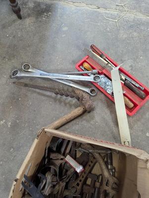 Box Lots Of Hardware & Tools (Craftsman) Lot 18