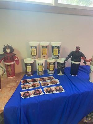 STAR WARS CHARACTER CUPS FROM KFC (SEE DESCRIPTION AND ALL PICS)