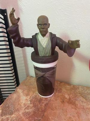 STAR WARS CHARACTER CUPS FROM KFC (SEE DESCRIPTION AND ALL PICS)