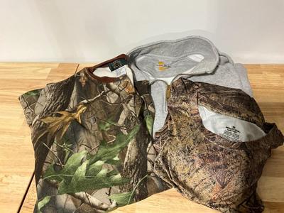 Carhartt and Mad Dog pullovers Mossy Oak Brush top all 2XL