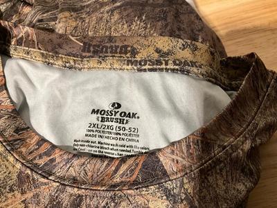 Carhartt and Mad Dog pullovers Mossy Oak Brush top all 2XL