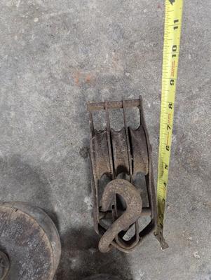 Antique Cast Iron Pulleys