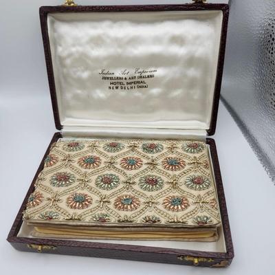 New Delhi embroidered wallet
