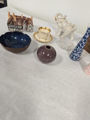 Home Decor China & Pottery