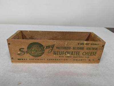 Vintage Neufchatel Cheese Wooden Box