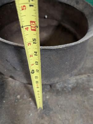 3 Legged Cast Iron Pot