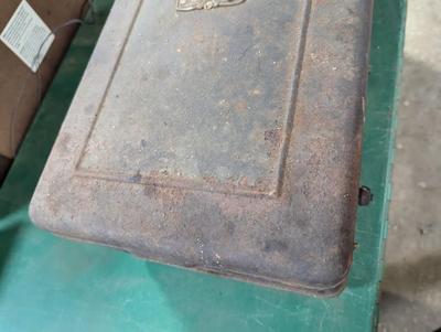 Antique Atwater Kent Radio