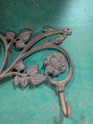 Cast Iron Decorative Wall Coat Hanger