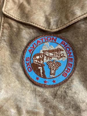 VINTAGE BOMBER JACKET AND AVIATOR HAT