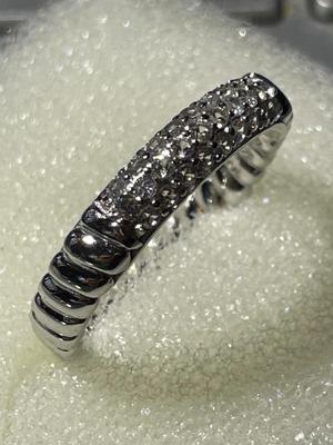YGI Designer Sterling Silver .925 CZ Wedding Band Style Ring Size-Full 8.75 in VG Preowned Condition.
