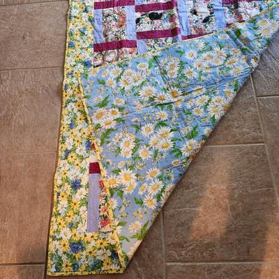 Daisy Cats Quilt
