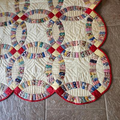 Double Wedding RIng Quilt