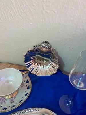 AN ARRAY OF DIFFERENT ITEMS, GLASSWARE, CHINA, COPPER, AND MORE!