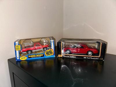 2 DIE-CAST MODEL VEHICLES