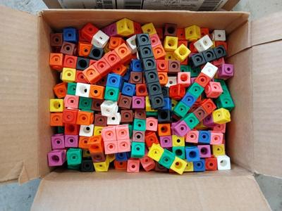 UNIFEX CUBES