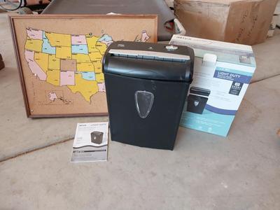 ATIVA PAPER SHREDDER AND UNITED STATES CORKBOARD