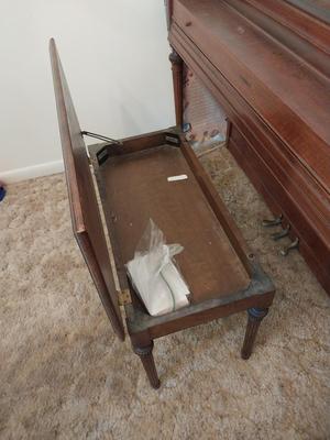 EVERETT PIANO AND STORAGE BENCH