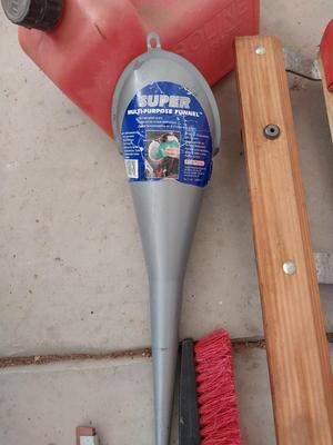 MECHANICS CREEPER-GAS CAN-FUNNEL-SNOW SCRAPER