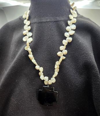 Vintage Baroque Cultured Pearl Necklace