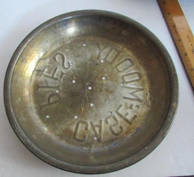 Two Nice Old Pie Tins, Advertising Fasano and Case Moody