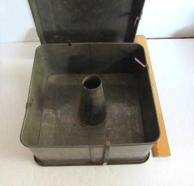 Unusual Antique Tin Cake Mold With Original Top and All 8 Clips