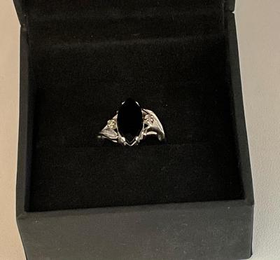 Black onyx stone 10K with diamond chips