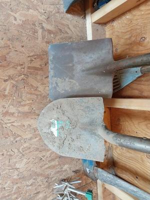 YARD TOOLS AND ELECTRIC TRIMMER