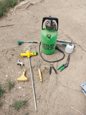 CHEMICAL SPRAYER AND GARDEN TOOLS