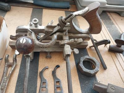 ANTIQUE TOOLS