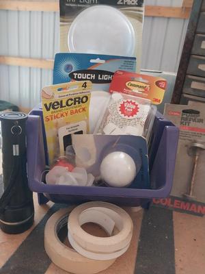 ORGANIZER AND HARDWARE