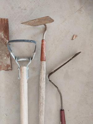 YARD TOOLS