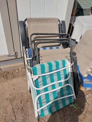 FOLDING LAWN CHAIRS AND LOUNGERS