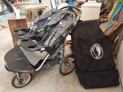 NAVIGATOR TWO SEAT STROLLER WITH COVER
