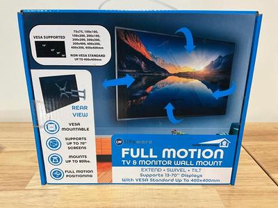 Full Motion TV & Monitor Wall Mount