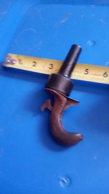 LOT 9 - OLD TOY GUN