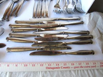 Set of Oneida Flatware Plus 4 Serving Pieces, Rattan