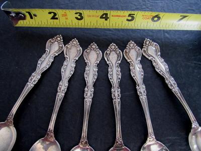 Set of Six Matching Antique Sterling Silver Teaspoons, International Silver, Warwick Pattern