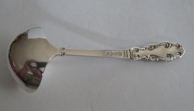 NICE! Towle Sterling Silver Ladle, Esplande Pattern