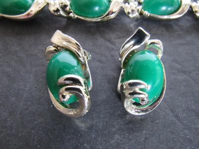 Vintage Gold Tone and Green Plastic Bracelet and Earrings Set