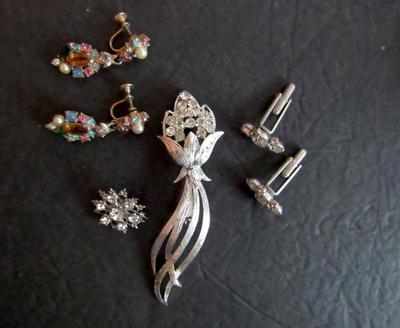 Vintage Rhinestone Jewelry Lot, Brooches, Holycraft Earrings, Cufflinks