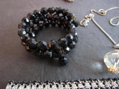 Misc Jewelry Lot, Bracelets, Earrings, Necklace, Read Description