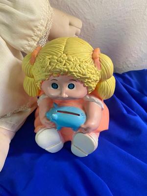 CABBAGE PATCH KID AND HER OTHER LITTLE FRIENDS