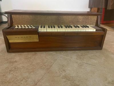 ADORABLE AUDION TABLE TOP ORGAN
