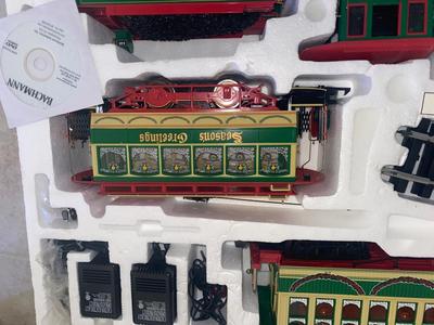 SUPER SIZED BACHMAN BIG HAULER CHRISTMAS TRAIN AND MOVIES
